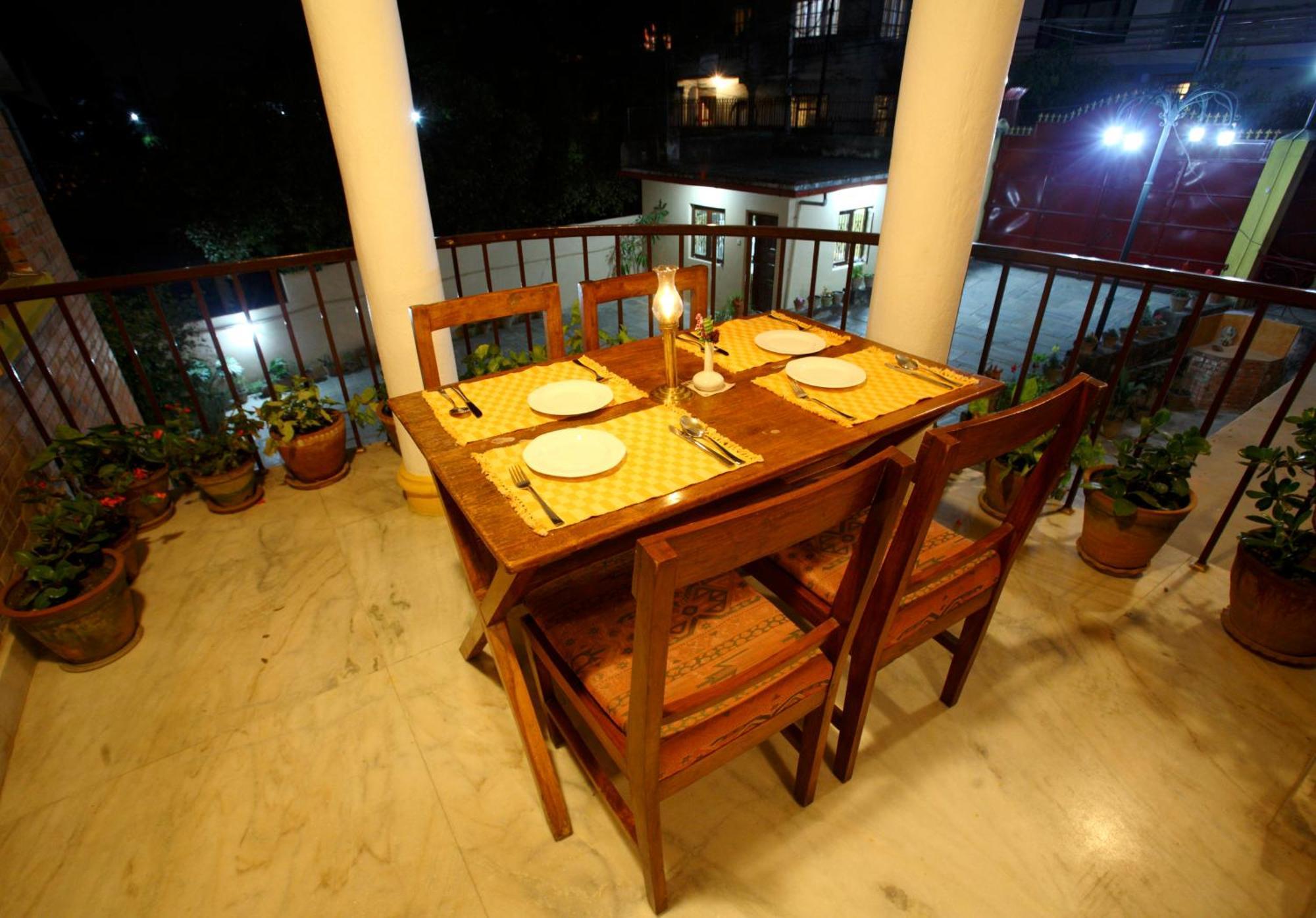 Royal Astoria Hotel كاتماندو المظهر الخارجي الصورة