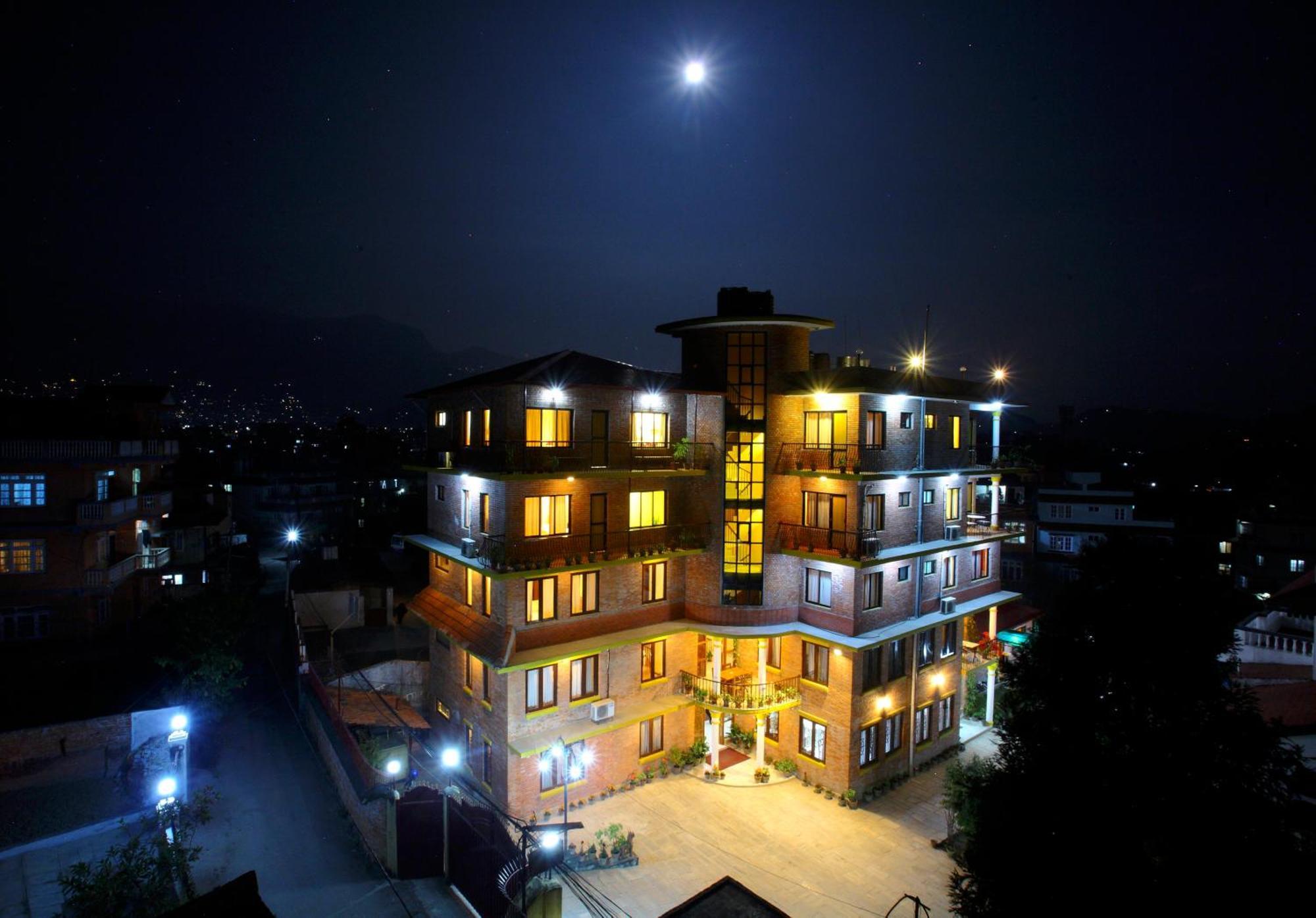 Royal Astoria Hotel كاتماندو المظهر الخارجي الصورة