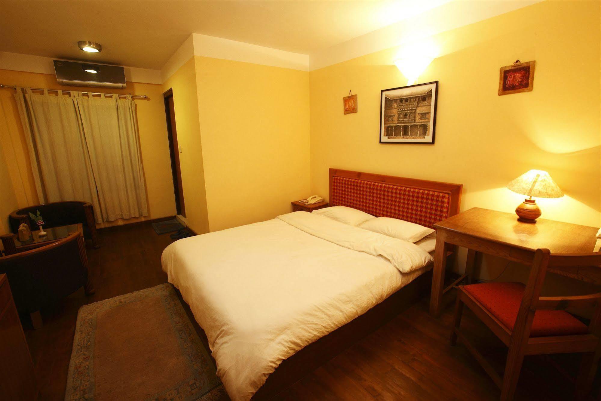 Royal Astoria Hotel كاتماندو المظهر الخارجي الصورة